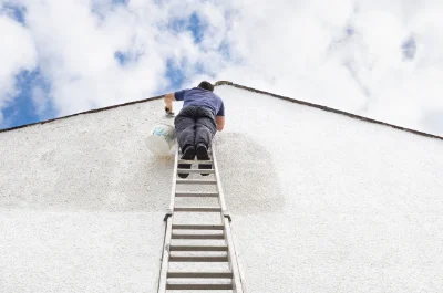 Peinture extérieure à Mantet — façades et ravalement